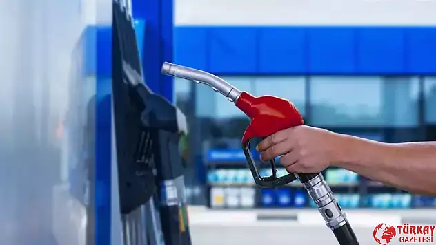 Akaryakıta 3'lü indirim geliyor! Fiyatlar sil baştan değişecek