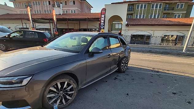 Akçadağ'da otomobil ile motosiklet çarpıştı: 2 yaralı