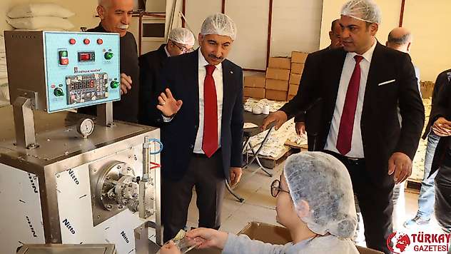 Akkan'dan Arı Yetiştiricileri birliği tesisinde incelemelerde bulundu