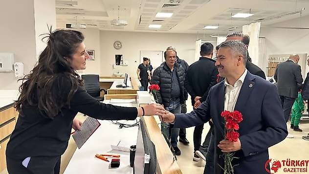 Alkayış: 'Sağlık kahramanlarımıza yürekten teşekkür ediyoruz'