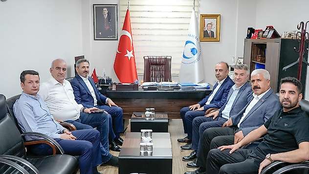 Bakan Yardımcısı Aydın ve beraberindeki heyetten Rektör Keleş'e ziyaret