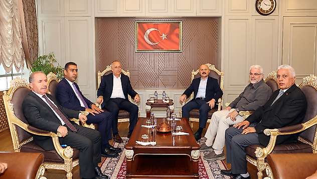 Bakan Yardımcısı Bulut'tan Adıyaman valiliğine ziyaret