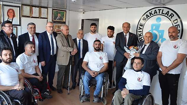 Başkan Acar: Engelli bireylerin hayatını kolaylaştıracak her adımın takipçisi olacağız