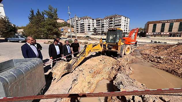 Başkan Alkan, belediyenin çalışmalarını yerinde inceledi