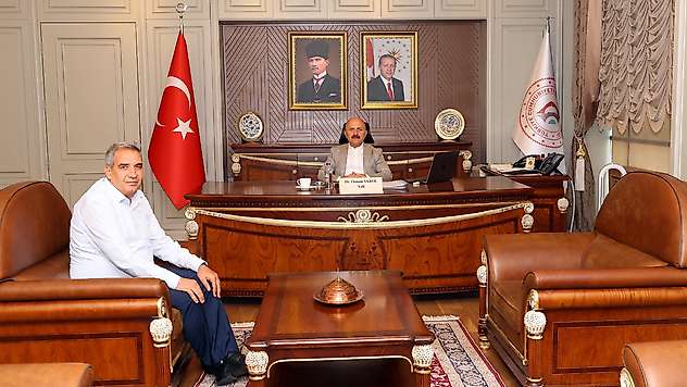 Başkan Erdoğan'dan Vali Varol'a ziyaret