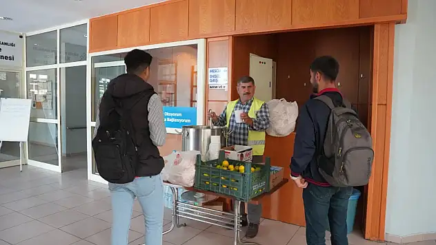 Başkan Hallaç'tan öğrencilere moral veren dokunuş