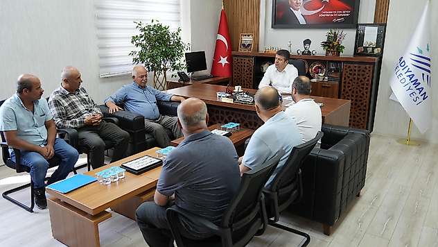 Başkan Tutdere hemşehrilerini ağırladı