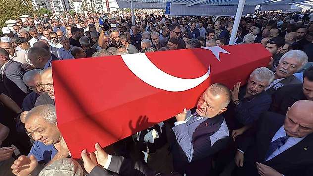 BBP kurucularından Ökkeş Şendiller son yolculuğuna uğurlandı