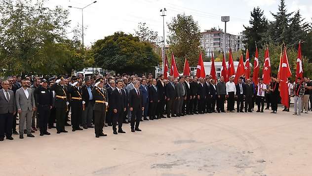 Besni'de Cumhuriyet Bayramı coşkusu başladı