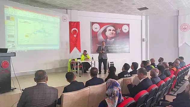 Besni'de kış tedbirleri toplantısı düzenlendi