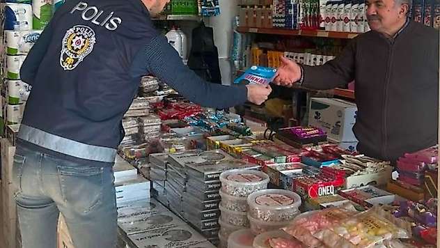 Besni'de vatandaşlara dolandırıcılık ve asayiş bilgilendirmesi