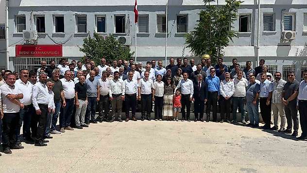Besni halkından Kaymakam Partal'a vefa dolu uğurlama