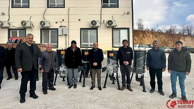 Çelikhan'da çiftçilere makine ve ekipman desteği