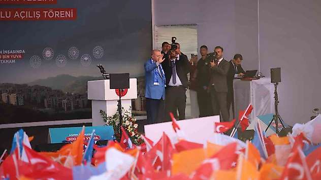 Cumhurbaşkanı Erdoğan: Muhtarlıkların kapanması diye bir şey asla söz konusu değildir