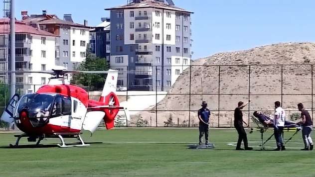 Darende'de 72 yaşındaki hasta hava ambulansıyla Malatya'ya sevk edildi
