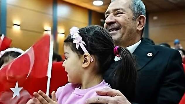 Darende'de çocuk sinema günleri devam ediyor