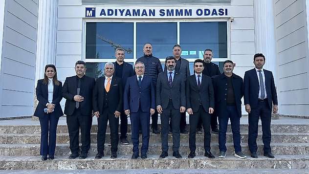 Defterdar Mustafa Kurt'tan Adıyaman SMMMO'ya ziyaret