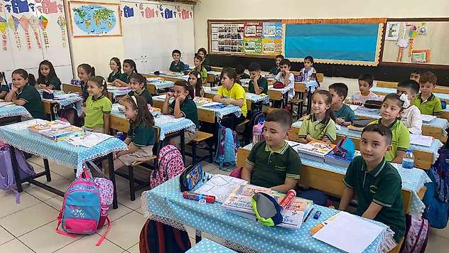 Depremin etkilerinin sürdüğü Adıyaman'da 161 bin öğrenci ders başı yaptı