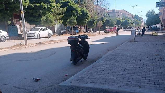 Devrilen elektrikli bisikletin sürücüsü yaralandı
