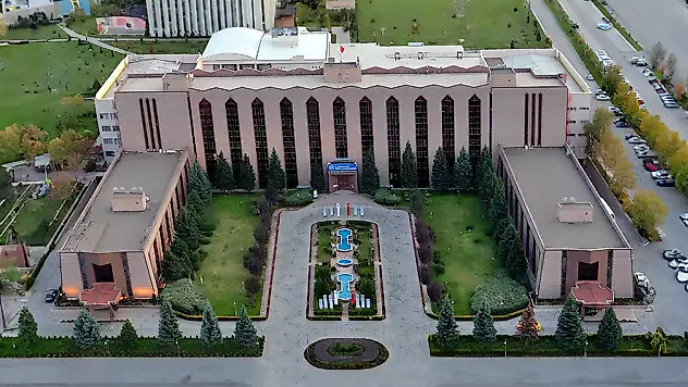 Diyanet İşleri Başkanı ne kadar maaş alıyor?