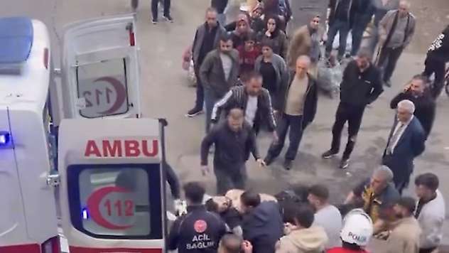 Diyarbakır'daki cinayetin şüphelileri saklandıkları metruk yapıda yakalandı