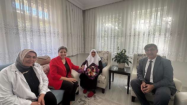 Dünya Yaşlılar Gününde ulu çınarlar unutulmadı