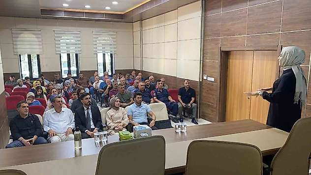 Elazığ'da 'Aşı Karşıtlığı' konulu  konferans