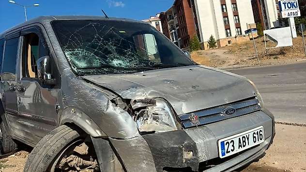 Elazığ'da trafik kazası: 1 yaralı