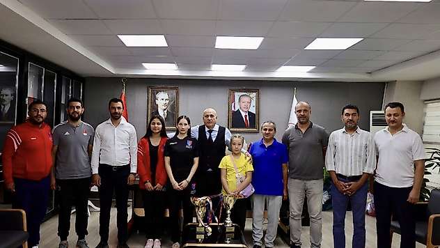 Elüstü: Gençlerimizin farklı branşlarda elde ettiği başarılar bizler için gurur kaynağıdır