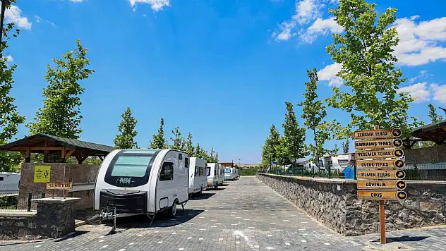 Gaziantep Büyükşehir'den doğa ve konforu buluşturan karavan park