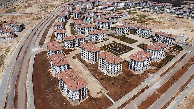 Gaziantep Şahinbey'de 714 sosyal konutun teslimatı başladı