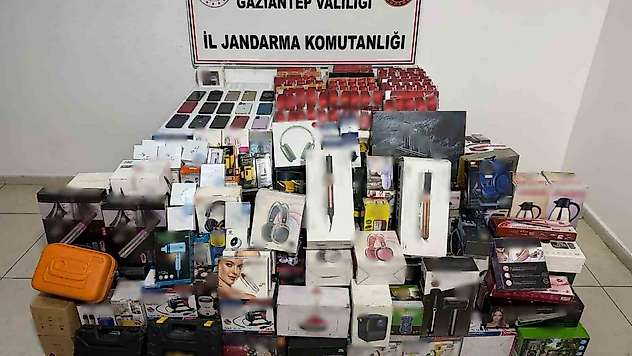 Gaziantep'te 1,2 milyon TL değerinde kaçak malzeme ele geçirildi: 1 gözaltı