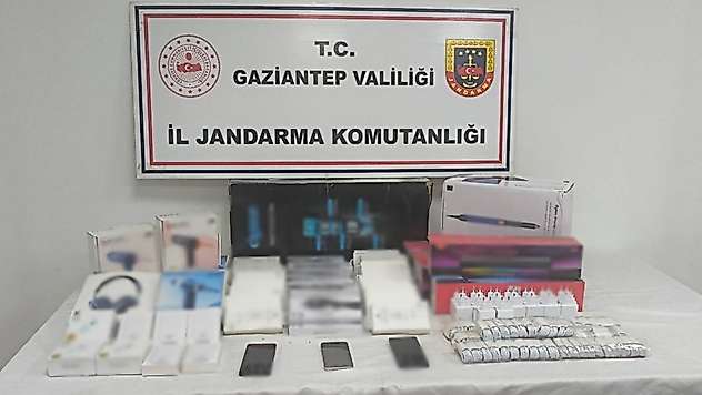 Gaziantep'te 1,4 milyon TL değerinde kaçak malzeme ele geçirildi: 2 gözaltı