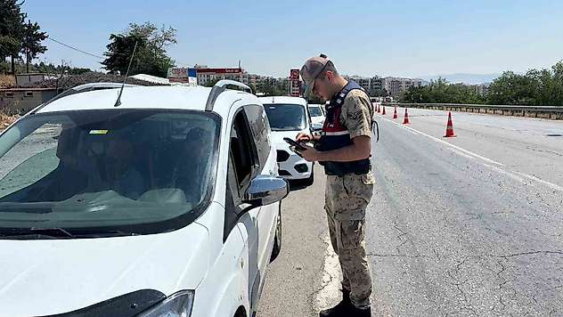 Gaziantep'te 25 aranan şahıs yakalandı
