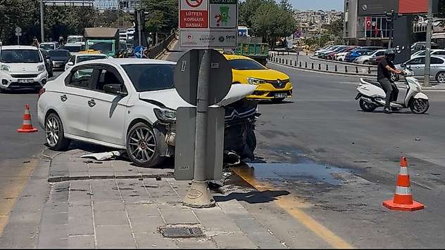 Gaziantep'te zincirleme kaza: 3 araç hasar gördü