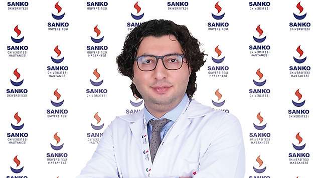 Girişimsel Radyoloji Uzmanı Doç. Dr. Mehmet Kolu, Sanko Üniversitesi Hastanesi'nde