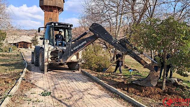 Gölbaşı belediyesinden Doğa Parkında çevre düzenlemesi