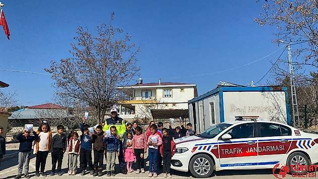 Gölbaşı'nda öğrencilere yönelik trafik eğitim semineri