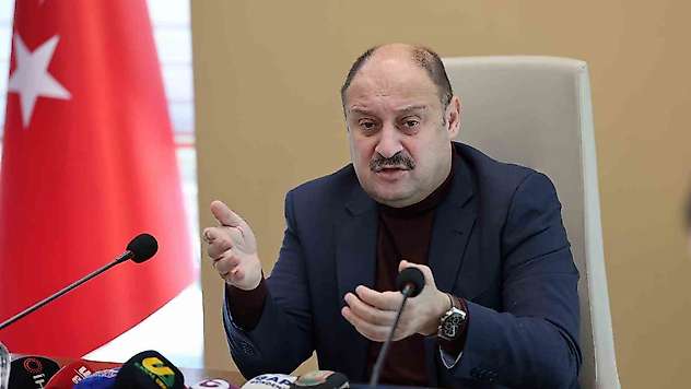 Gülpınar, karla mücadele çalışmalarını değerlendirdi
