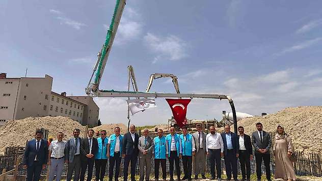 Hafızlık ve Kur'an kursu temeli dualarla atıldı