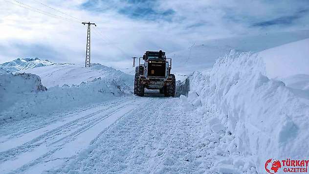 Hakkari'de 2 yerleşim yerine çığ uyarısı