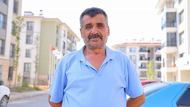 İki oğlunu kaybeden depremzede baba: