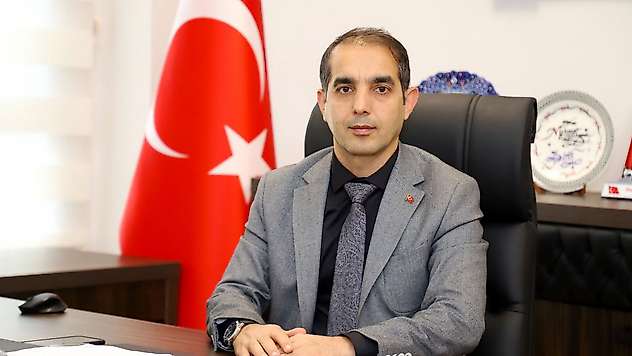 İl Sağlık Müdürü Prof. Dr. Mehmet Şirik, Sıcak Hava ve Zehirli Isırıklara Karşı Uyarı
