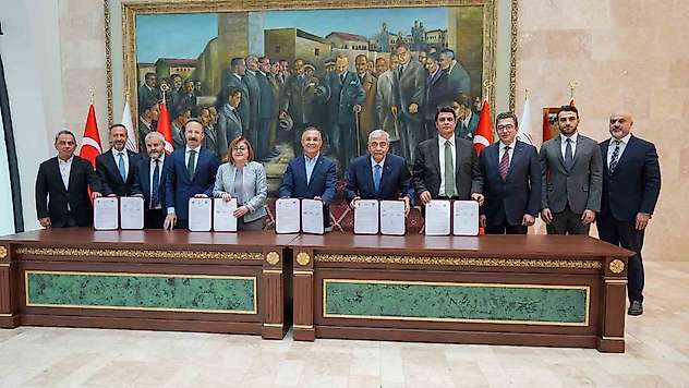 İmzalar Kur'an Kursu için atıldı