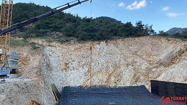 İzmir-Ankara hızlı tren hattı inşaatında kaza: 9 yaralı