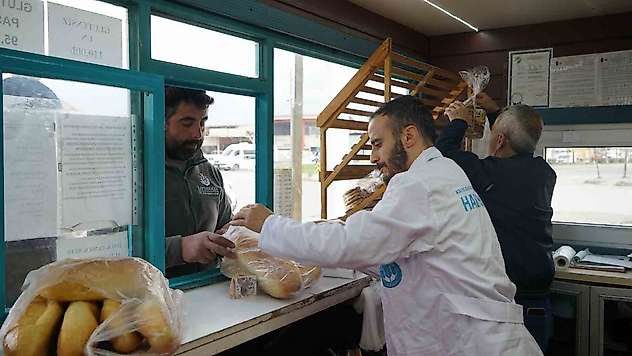 Kahramanmaraş'ta günlük 50 bin halk ekmek üretiliyor
