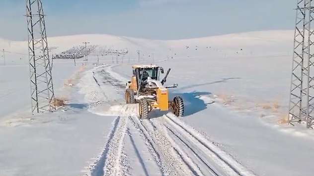 Kahramanmaraş'ta kar temizliği