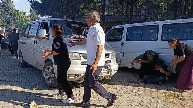 Parkta çıkan kavga polis müdahalesiyle sonlandırıldı