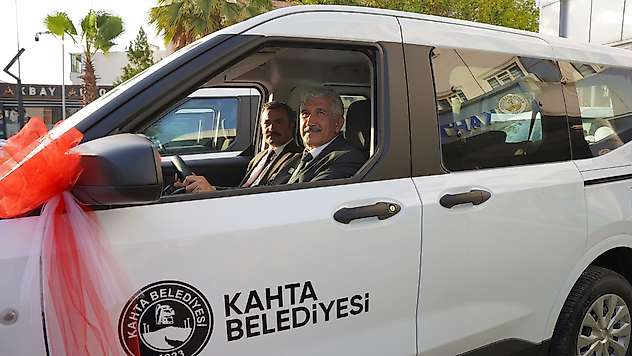 Kâhta Belediyesi Araç Filosuna 14 yeni araç daha katıldı