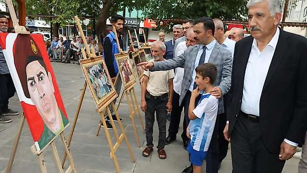 Kahta'da 15 Temmuz Anısına Fotoğraf Sergisi düzenlendi